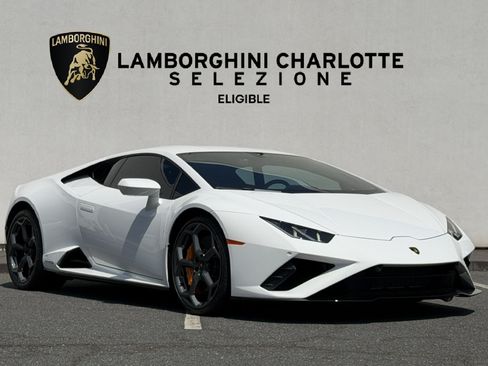 Used 2023 Lamborghini Huracan EVO RWD image 1