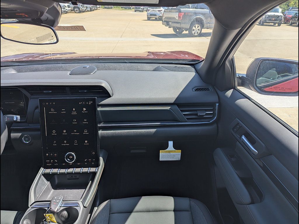New 2027 GMC Terrain AT4 w/ LPO, Floor Liner Package AWD/4WD image 4