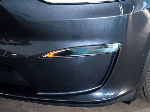 Used 2024 Tesla Model X image 14