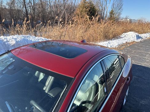 Used 2015 Volvo S60 T5 Premier w/ Climate Package image 4