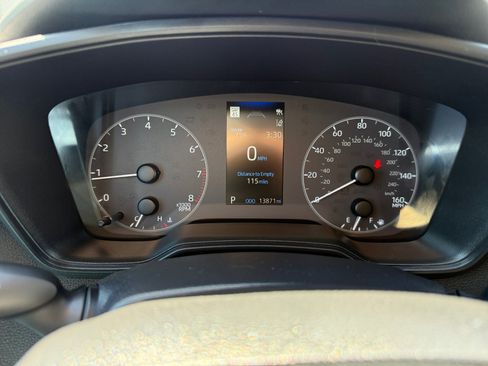 Used 2025 Toyota Corolla LE FWD image 11