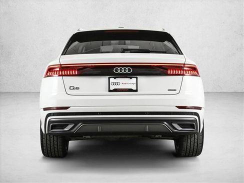 Used 2023 Audi Q8 Premium Plus w/ Premium Plus Package image 7