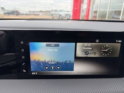 Certified 2025 Nissan Kicks SR image 15