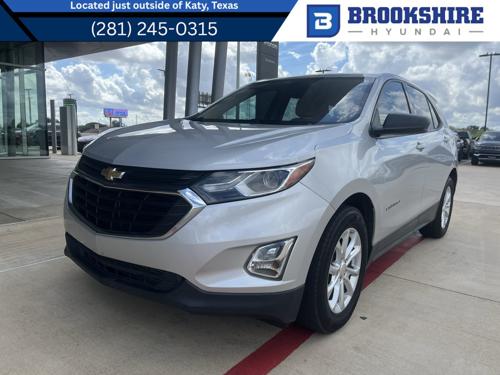 Used 2019 Chevrolet Equinox LS FWD image 1