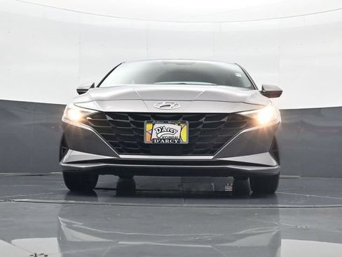 Used 2022 Hyundai Elantra SEL w/ Convenience Package FWD image 22