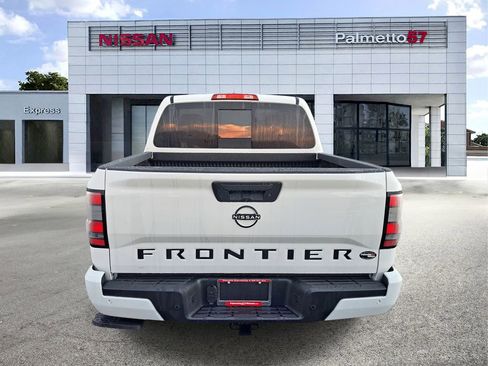New 2026 Nissan Frontier SV w/ Tow Package image 4