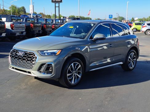 Used 2023 Audi Q5 2.0T Premium image 2