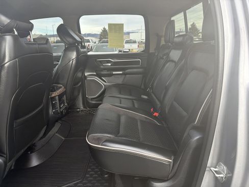 Used 2019 RAM 1500 Laramie image 9