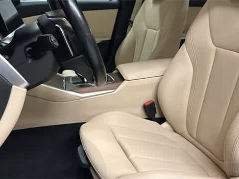 Used 2021 BMW 330i xDrive Sedan w/ Driving Assistance Package image 21