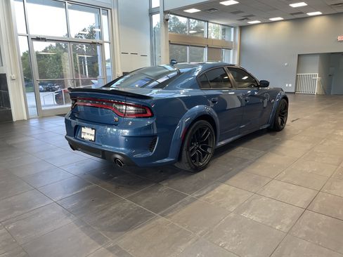 Used 2022 Dodge Charger Scat Pack RWD image 13