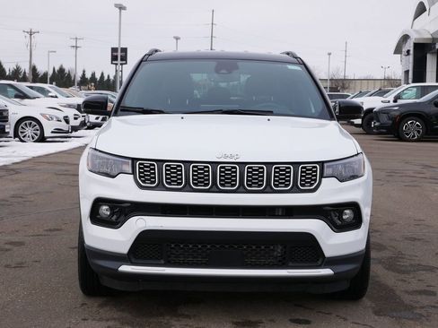 Used 2025 Jeep Compass Limited image 2