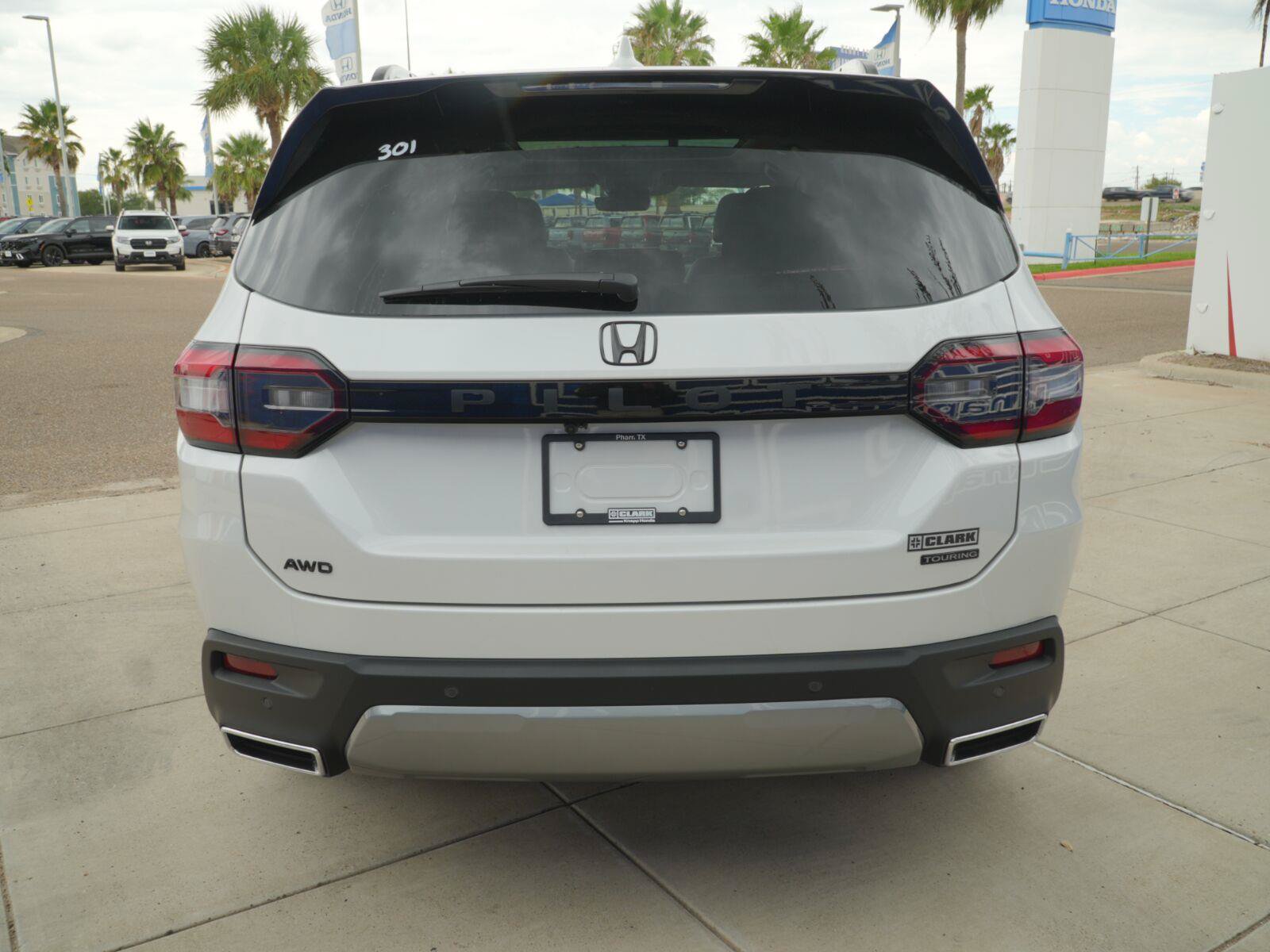 New 2026 Honda Pilot image 6