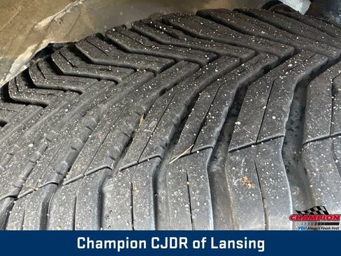 Used 2016 Honda CR-V EX image 36