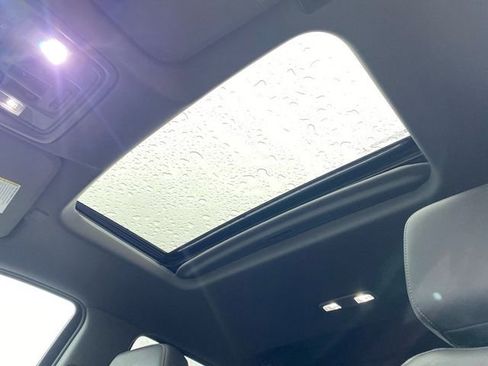 Used 2021 Chevrolet Silverado 1500 LT Trail Boss w/ Convenience Package II image 22