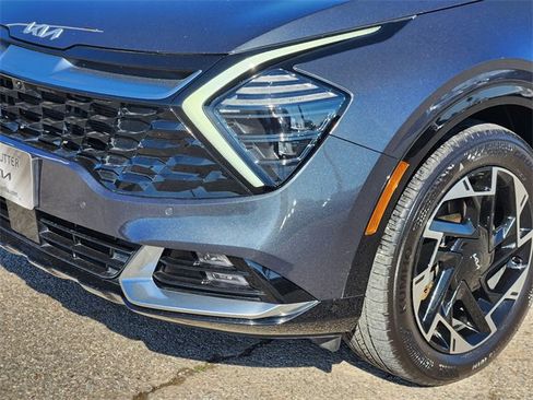 Used 2023 Kia Sportage SX image 8