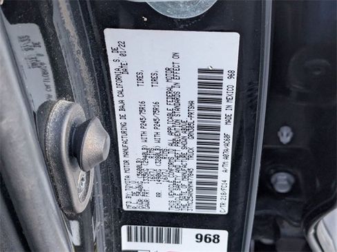 Used 2022 Toyota Tacoma 4x4 Double Cab image 38