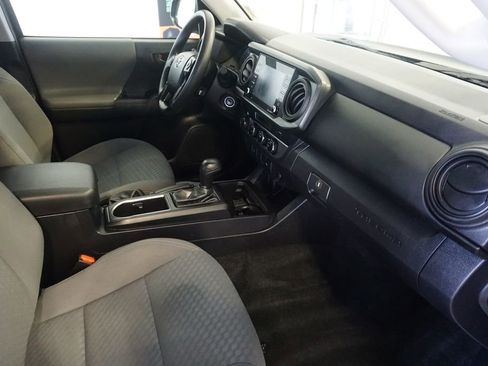 Certified 2023 Toyota Tacoma SR AWD/4WD image 23