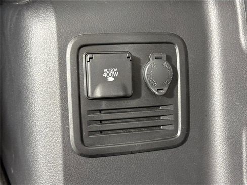 Certified 2024 Toyota 4Runner TRD Off-Road Premium w/ Moonroof Package image 49