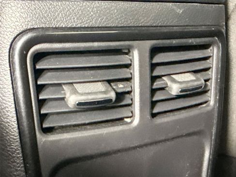 Used 2021 Dodge Charger SXT w/ Blacktop Package RWD image 32