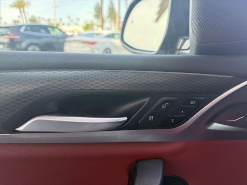 Used 2023 BMW X3 xDrive30i w/ M Sport Package image 6