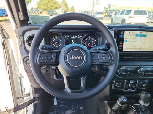 New 2026 Jeep Gladiator Sport image 9