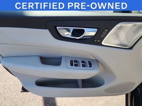 Used 2023 Volvo XC60 T8 Ultimate w/ Climate Package AWD/4WD image 11