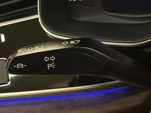 Used 2025 Audi Q7 2.0T Premium w/ Convenience Plus Package image 21