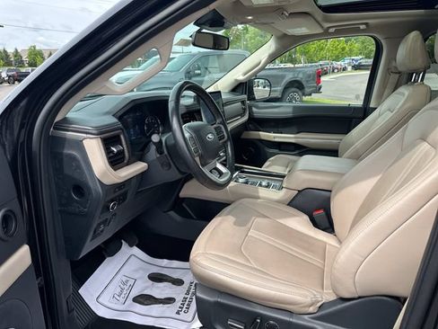 Certified 2024 Ford Expedition Limited AWD/4WD image 28