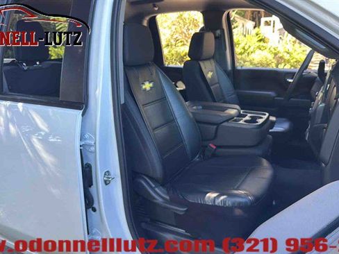 Used 2024 Chevrolet Silverado 2500 Custom w/ Custom Convenience Package image 13