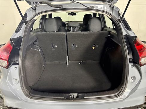 Used 2021 Nissan Kicks SR image 20