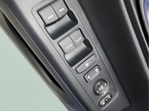 Used 2025 Honda CR-V EX image 25