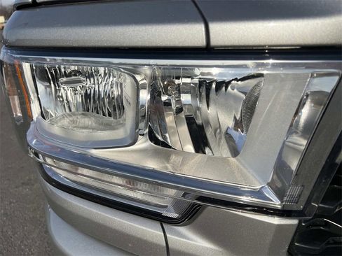 Used 2024 RAM 2500 Big Horn w/ Safety Group image 6