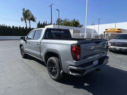 Used 2025 GMC Sierra 1500 Elevation image 7