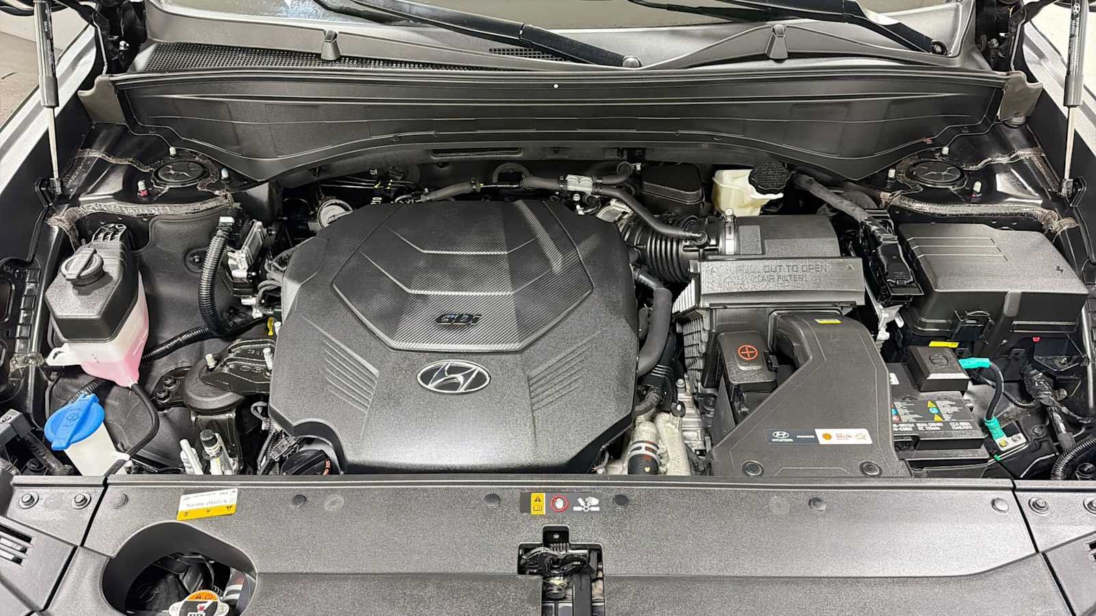 Used 2023 Hyundai Palisade Limited w/ Winter Package AWD/4WD image 32