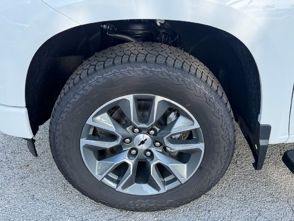 New 2026 Chevrolet Silverado 1500 RST AWD/4WD image 15