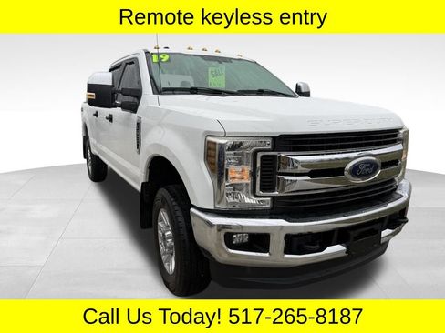 Used 2019 Ford F250 XLT w/ XLT Value Package image 1