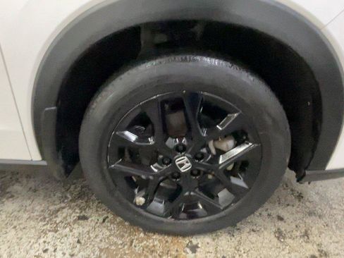 Certified 2024 Honda HR-V Sport image 19
