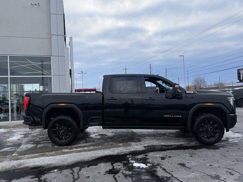 Used 2024 GMC Sierra 2500 AT4 w/ AT4 Premium Plus Package image 10