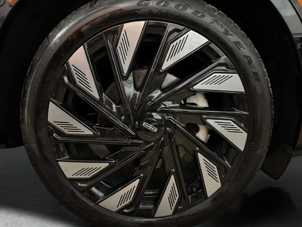 Certified 2024 Lincoln Nautilus Reserve w/ Jet Appearance Package (87T) AWD/4WD image 27
