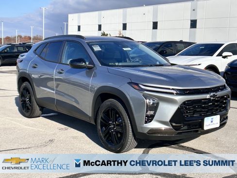 New 2026 Chevrolet Trax ACTIV w/ Driver Confidence Package image 2