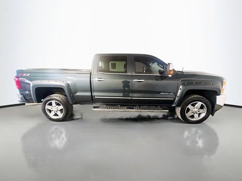 Used 2018 Chevrolet Silverado 2500 LTZ w/ Duramax Plus Package AWD/4WD image 9