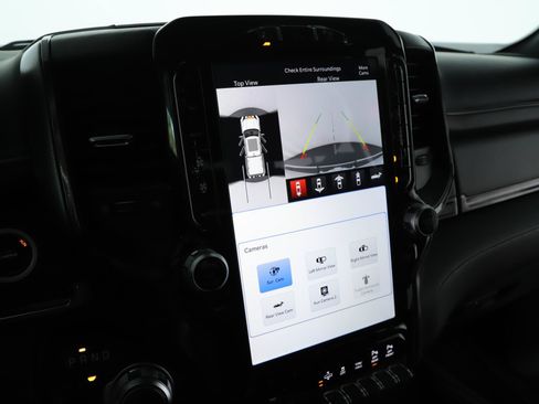 Used 2022 RAM 1500 Limited AWD/4WD image 13
