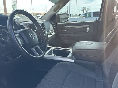 Used 2017 RAM 1500 Big Horn AWD/4WD image 16