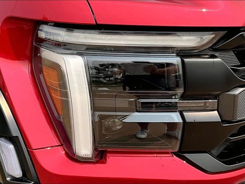 Used 2025 Ford F150 Raptor AWD/4WD image 31