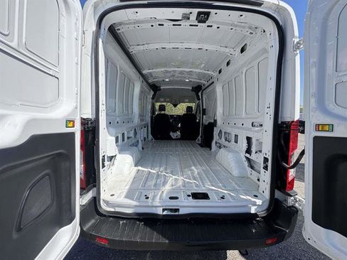 Used 2024 Ford Transit 250 148 Medium Roof RWD image 13