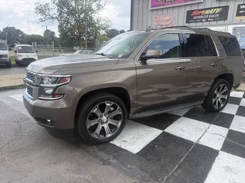 Used 2016 Chevrolet Tahoe LT AWD/4WD image 2
