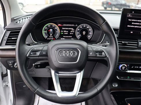 Used 2021 Audi Q5 e Premium w/ Convenience Package AWD/4WD image 29