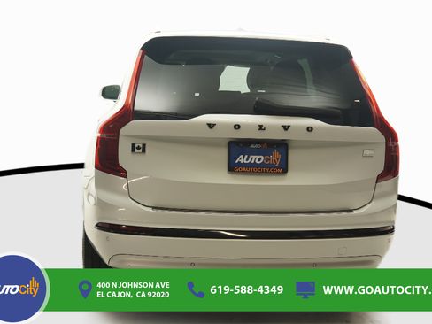 Used 2022 Volvo XC90 T8 Inscription w/ Advanced Package AWD/4WD image 16