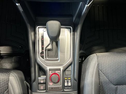 Used 2023 Subaru Forester Premium AWD/4WD image 99