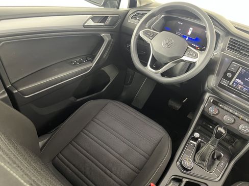Certified 2023 Volkswagen Tiguan S image 9